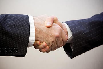 ¿Cómo es un relaciones públicas online?